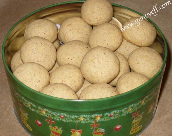 коледни сладки с бадемово брашно