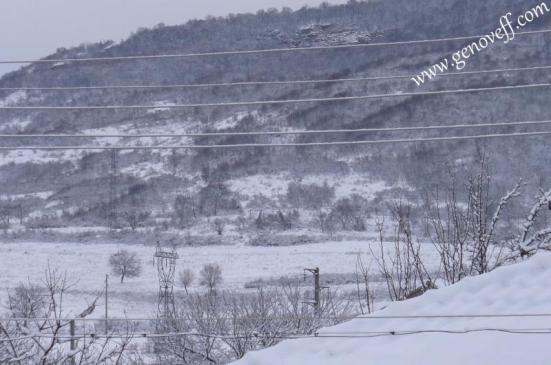 отсреща е снежно